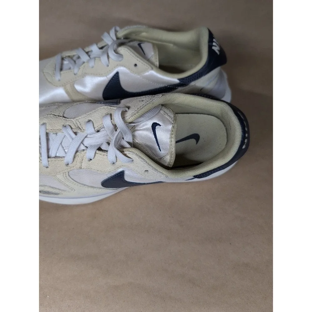 Nike Men's Size 8.5 Phoenix Waffle Light Orewood Brown Midnight‎ Navy FD2196-101